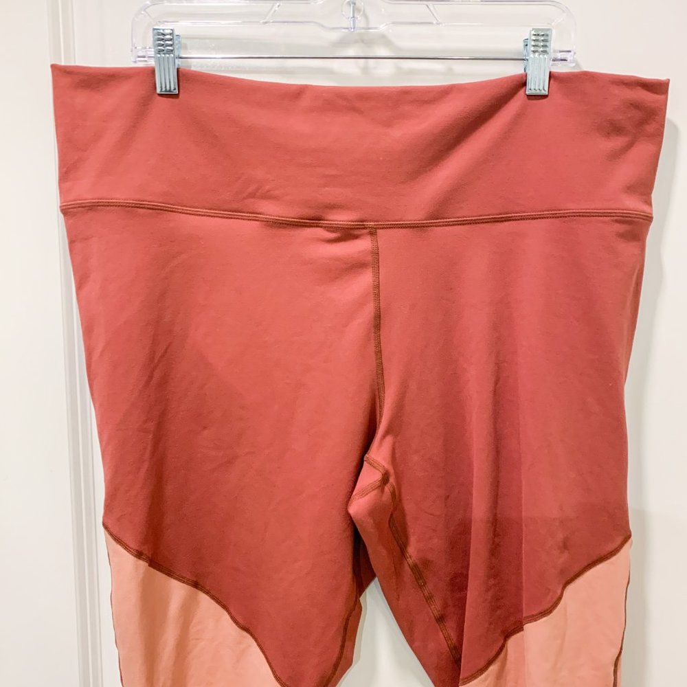 Fabletic Leggings - Picture 3 of 9